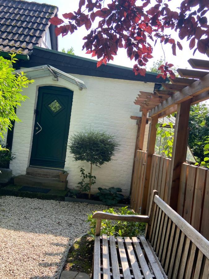 Bergisches Cottage Solingen - Tiny House Mit Garten Exterior photo